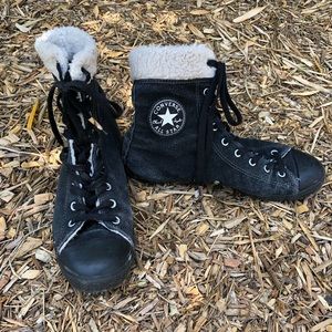Converse Shearling Lined Suede Hi-Top Women’s US 9